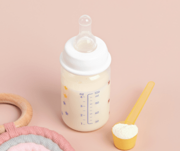 Powdered Infant Formula with Bottle